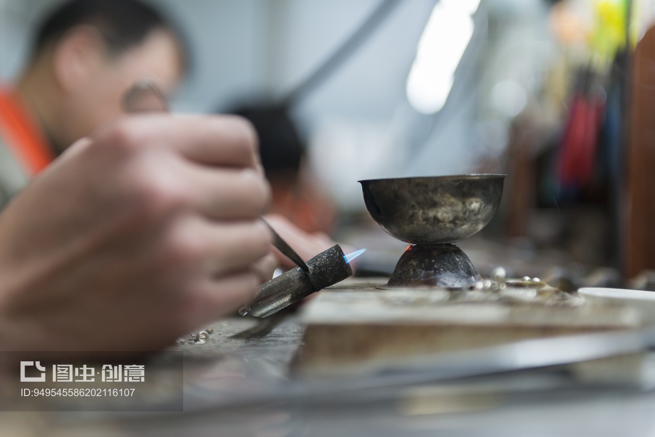 黄金首饰加工 从原材料到精美珠宝的艺术之旅