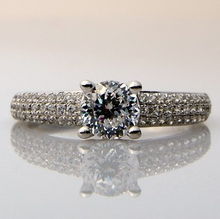 广州番禺东兴珠宝首饰厂 专业打造璀璨珠宝首饰